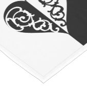 Zwart-wit Filigree Heart Korte Tafelloper (Hoek)