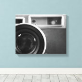 Zwart-wit  filmcamera offset 11x14 canvas afdruk (Insitu (Houten vloer))