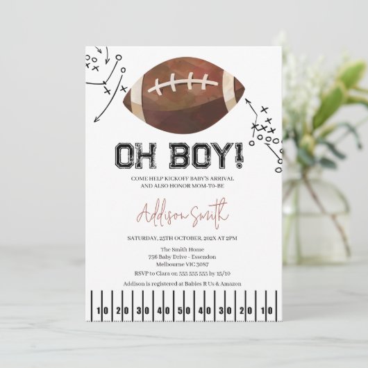 Zwart Wit Football Plays Football Baby shower Kaart (Staand voorkant)