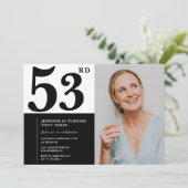 Zwart Wit Foto 53ste Verjaardag Uitnodigingen (Staand voorkant)
