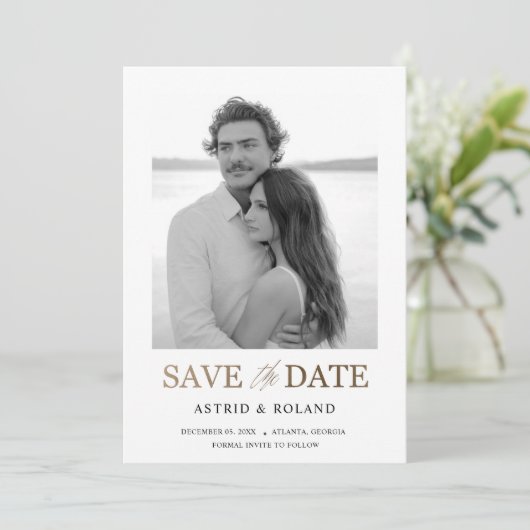 Zwart-wit Foto Gold Text Sla de datum op Save The Date (Staand voorkant)