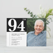 Zwart-wit foto Mannen 94ste verjaardag Uitnodiging (Staand voorkant)