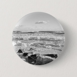 Zwart-wit foto van Atlantische oceaan golven Ronde Button 5,7 Cm