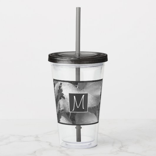 Zwart-wit foto van druivenbladeren Initiaal grijs Acryl Drinkbeker (Voorkant)