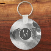 Zwart-wit foto van druivenbladeren Initiaal grijs Sleutelhanger (Voorkant)