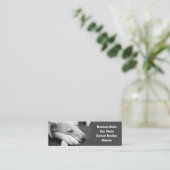 Zwart-wit foto van een hond slapen eenvoudig mini visitekaartje (Staand voorkant)