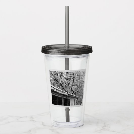 Zwart-wit foto van rustieke sneeuwwinter scène acryl drinkbeker (Voorkant)