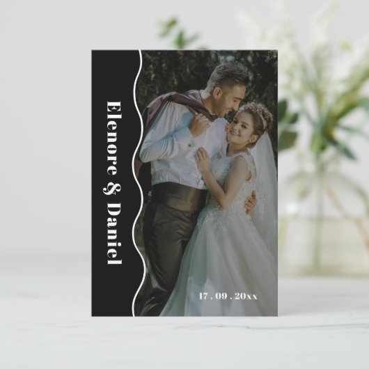 Zwart-Wit | Foto Wedding Side Wave QR-code Informatiekaartje (Staand voorkant)