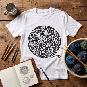 Zwart-wit garenbal-mandala t-shirt