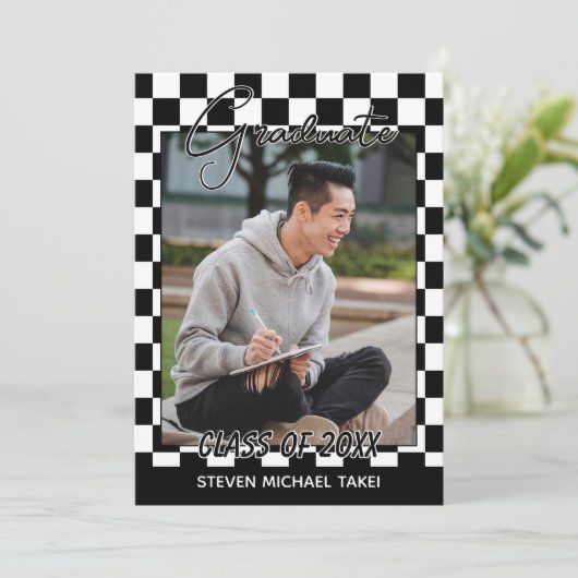 Zwart-wit gecheckt afwerking Afstuderen vlag Aankondiging (Staand voorkant)