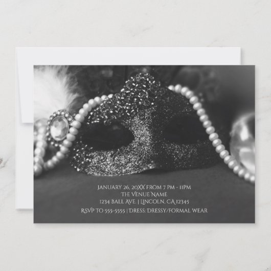 Zwart-Wit Gemaskerd Bal Masker & Parels Uitnodigin Kaart (Achterkant)