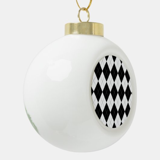 Zwart Wit Geometrisch Argyle Patroon Keramische Bal Ornament (Links)
