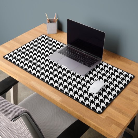 Zwart-wit geometrisch Houndstooth-patroon Bureaumat (Kantoor 2)