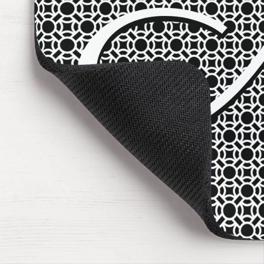 Zwart-wit Geometrisch Initiaal Monogram Muismat (Hoek)