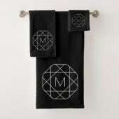Zwart-wit geometrisch monogram bad handdoek (Insitu)
