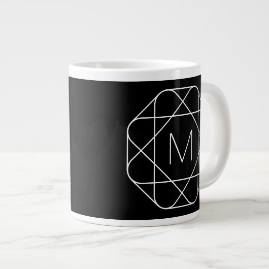 Zwart-wit geometrisch monogram grote koffiekop (Voorkant rechts)