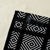 Zwart-wit geometrisch patroon Ama Strandlaken (In situ)