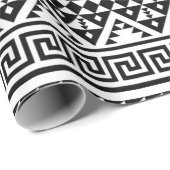 Zwart wit geometrisch tribaal Patroon Aztec Boho Cadeaupapier (Rol Hoek)