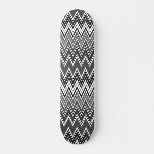 Zwart-wit geometrisch zigzagpatroon persoonlijk skateboard (Voorkant)