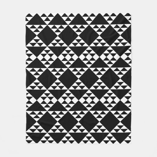 Zwart & Wit Geometrische Driehoek Patroon Fleece (Voorkant)