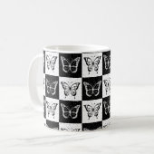 Zwart wit geruit vlinderontwerp koffiemok (Voorkant links)