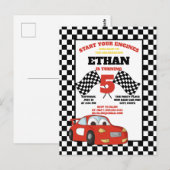 Zwart-wit geruite rode raceauto kind verjaardag briefkaart (Voorkant / Achterkant)