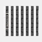 Zwart wit gestreept design Monogram Fleece Deken (Voorkant (Horizontaal))