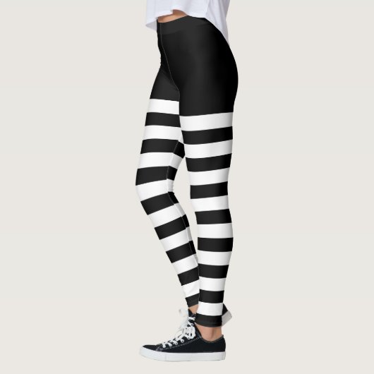 Zwart-wit gestreept leggings (Links)