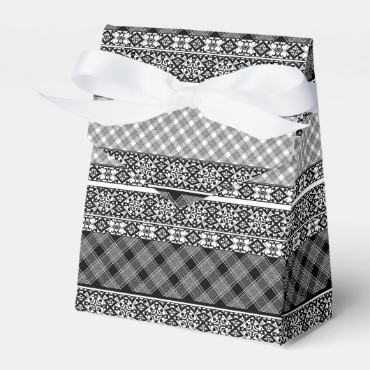 Zwart-wit gestreept patchwork met kant bedankdoosjes (Voorkant Zijde)
