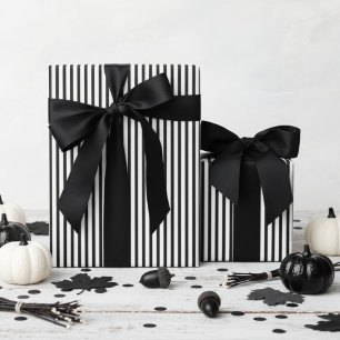 Zwart-wit gestreepte Halloween Cadeaupapier