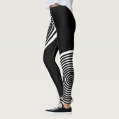 Zwart-wit gestripte Leggings (Links)