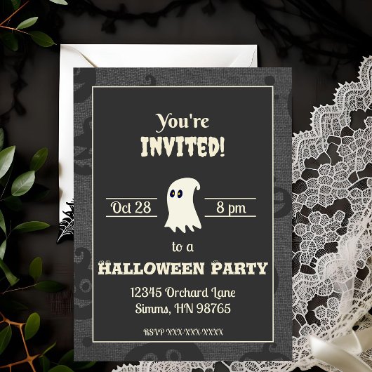 Zwart-wit Ghost Halloween Party Uitnodiging