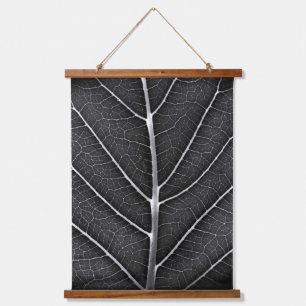 Zwart-Wit Glanzend Blad Close-Up Hangend Wandkleed