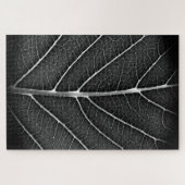 Zwart-wit gloeiend blad close-up legpuzzel (Horizontaal)