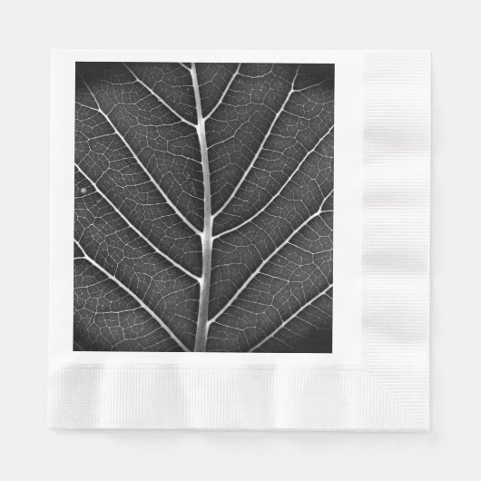 Zwart-wit gloeiend blad close-up servet (Voorkant)