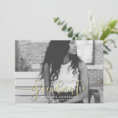 Zwart Wit & Goud Schrift & Strepen Afstudeerfoto Aankondiging (Staand voorkant)