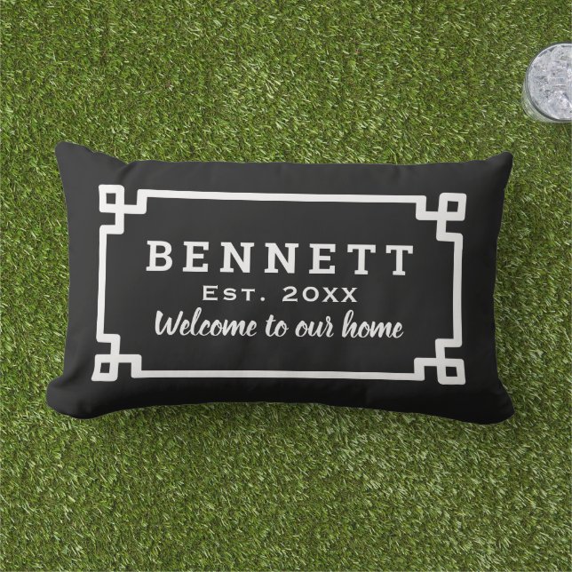Zwart-wit Grieks Zeer belangrijk Aangepast Monogra Buitenkussen (Gras)