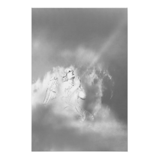 Zwart Wit Grijs Engel in Wolken Biddend Perfect Poster (Voorkant)