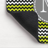 Zwart Wit Groen Chevron Zigzag Monogram Muismat (Hoek)