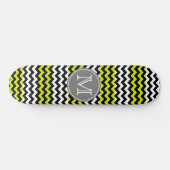 Zwart wit groen Chevron Zigzag Monogram Persoonlijk Skateboard (Horizontaal)