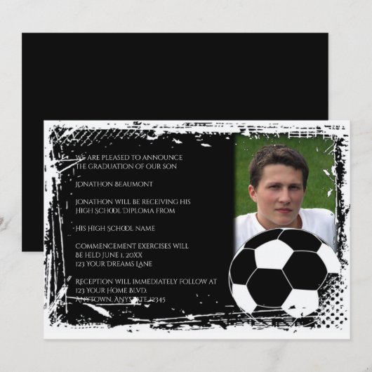 Zwart-wit Grunge Voetbal Afstuderen Kaart (Voorkant / Achterkant)