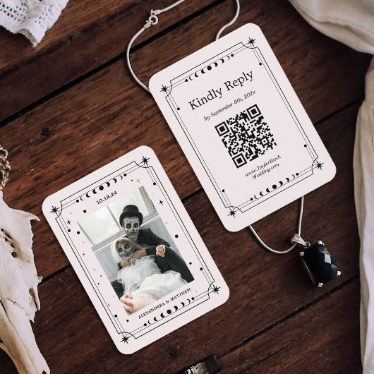 Zwart-wit Halloween Bruiloft RSVP Qr Code Informatiekaartje