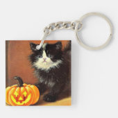 zwart-wit Halloween Kitten Sleutelhanger (Achterkant)