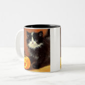  zwart-wit Halloween Kitten Tweekleurige Koffiemok (Voorkant links)