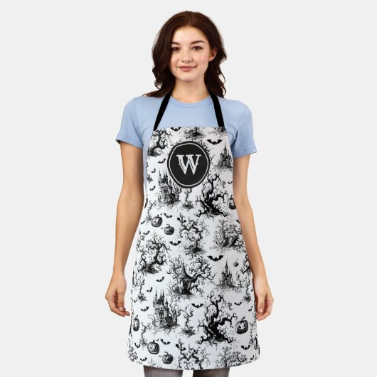 Zwart-wit Halloween Toile Monogram Schort (Gedragen)