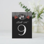 Zwart Wit Halloween Wedding Skeletten Rode Bloemen Briefkaart (Staand voorkant)