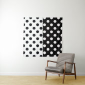 Zwart Wit Halve Kleur Split Inverse Polka Dots Wandkleed (In situ)