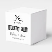 Zwart & Wit Hand Getrokken Bow Schets Huwelijk Bedankdoosjes (Voorkant Zijde)