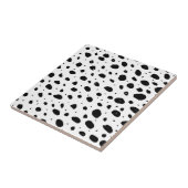 Zwart wit handbeschilderd waterverf poka stippen tegeltje (Zijkant)