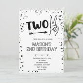 Zwart-wit handgebaar 2e verjaardag  kaart (Staand voorkant)
